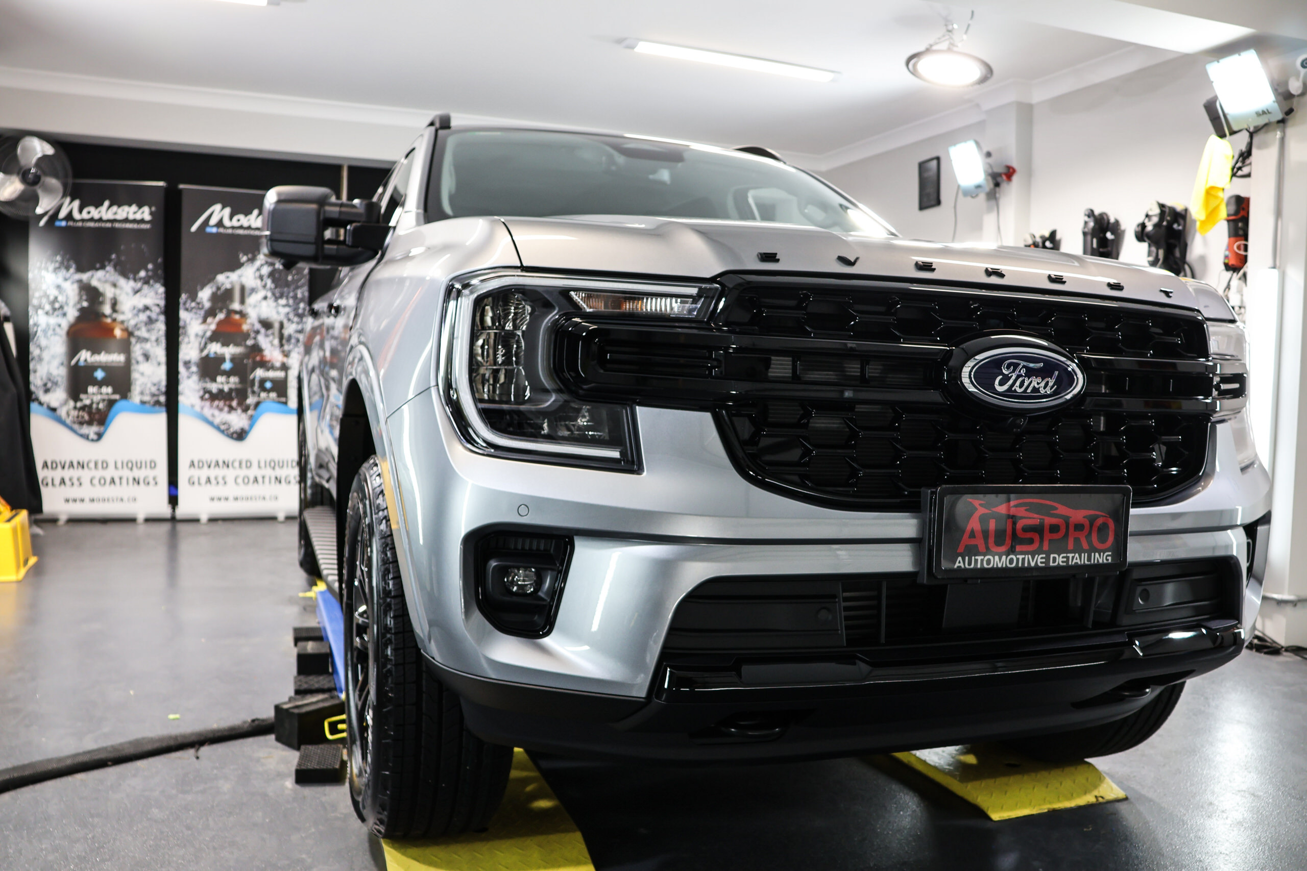 Ford Everest with Modesta BC-04 Ceramic Coating